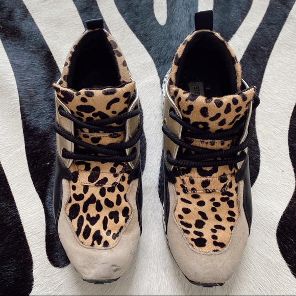 Animal Print Sneakers - Picture 2 of 6